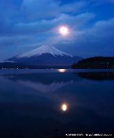 山中湖満月