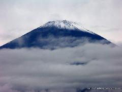 富士山本格的冠雪！