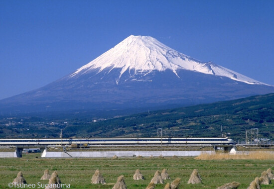 0系新幹線と富士山